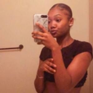 Meet your Posher, Imani